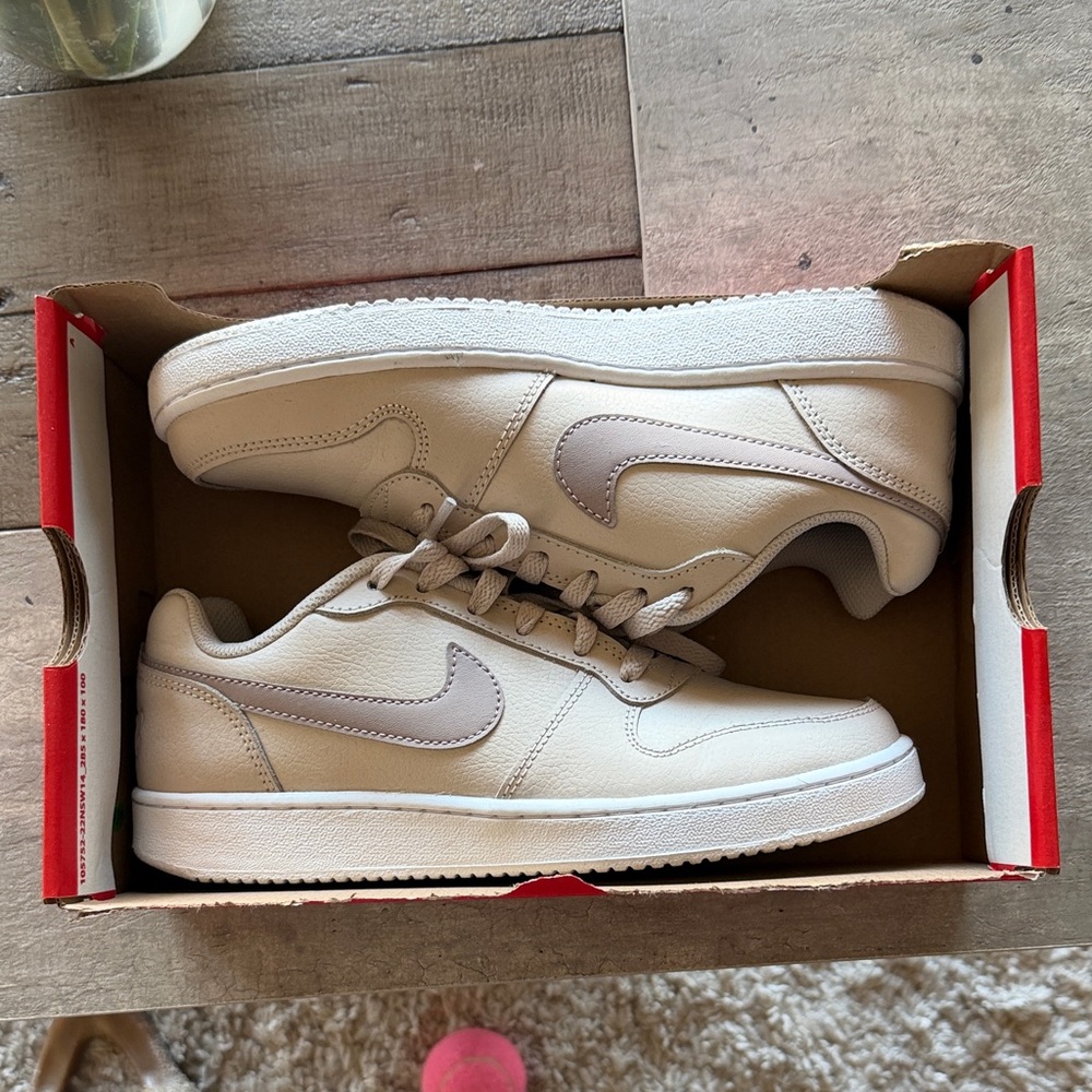 Women’s Nike beige and tan